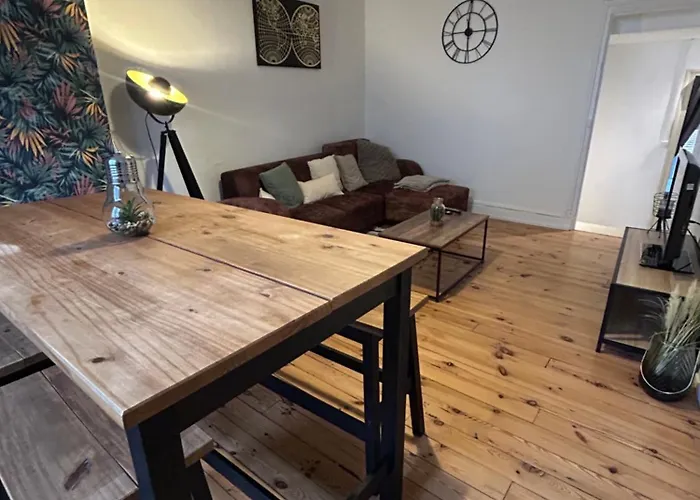 Cosy A Saint-etienne Quartier Calme アパート サン・テティエンヌ