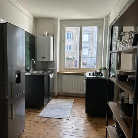 Cosy A Saint-etienne Quartier Calme